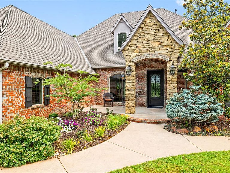 Listing photo 4