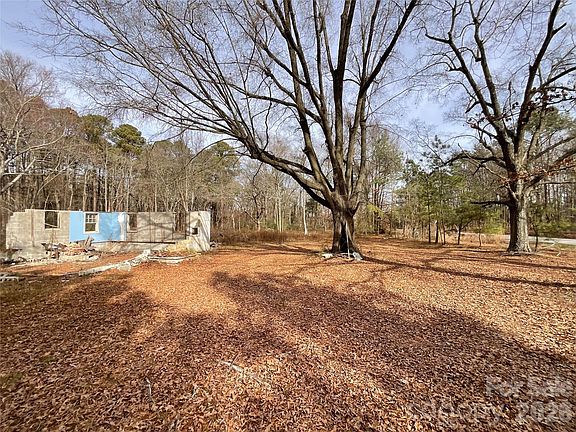 2nd image of 5826 Landsford Rd #2