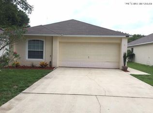 8256 Oak Crossing Dr W, Jacksonville, FL 32244