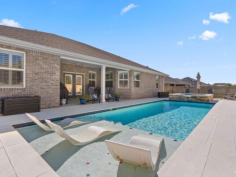 1st image of 3570 Pelican Bay Cir