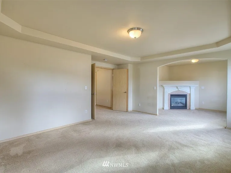 8706 153rd St E — Photo 11