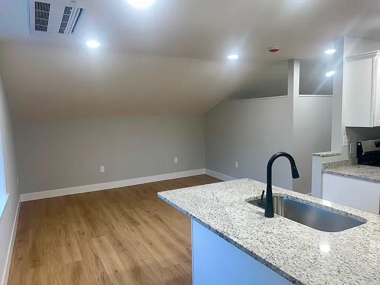 332 Daniel Webster Hwy #3 — Photo 12