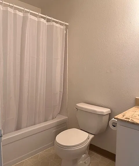 545 Saint Mary Dr — Photo 10