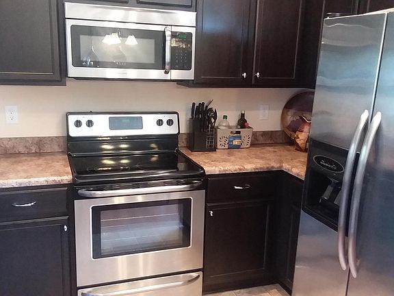 4th image of 1088 Ashland Way