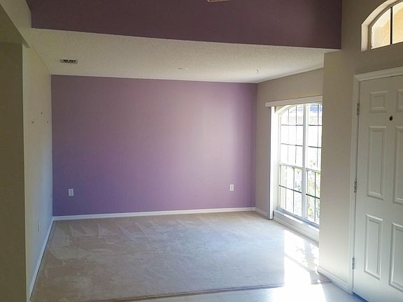 4th image of 916 Cypress Oaks St