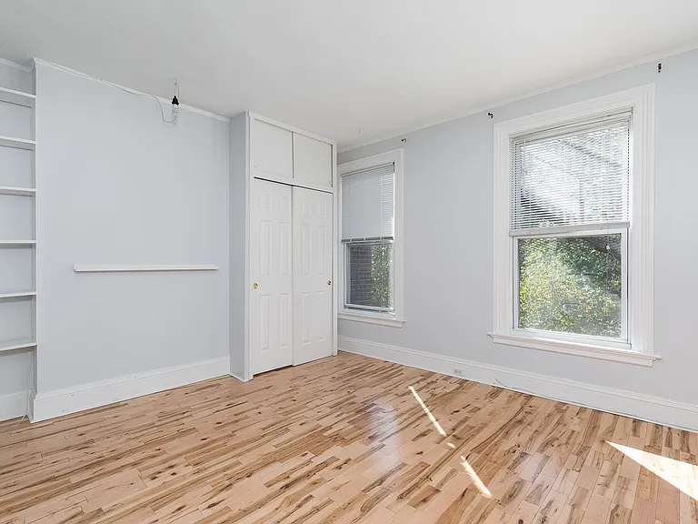 42 Trumbull St — Photo 10