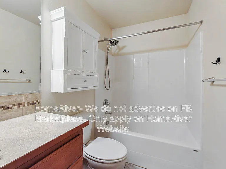 1811 W Maxine Ave — Photo 9