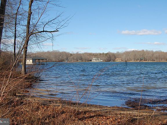 5th image of Olive Branch Ct