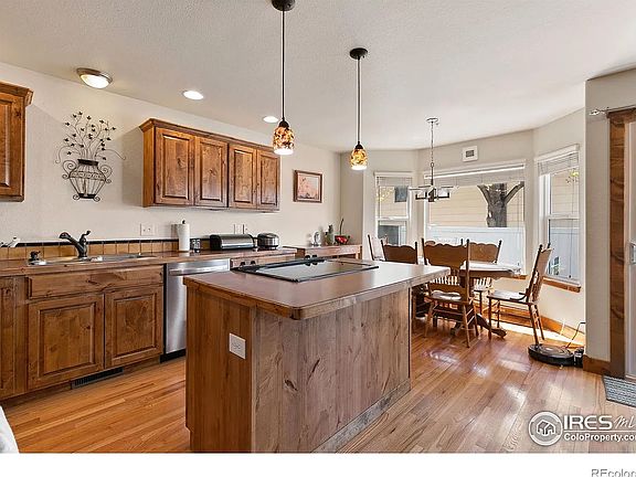 5th image of 1404 S California Ave
