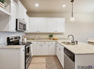 17457 Berkshire Dr, Prairieville, LA 70769