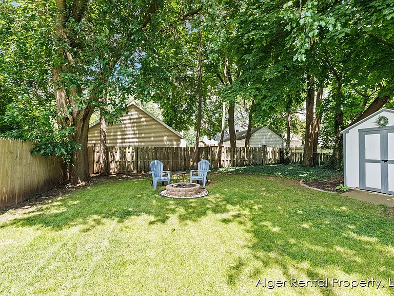 1039 Alger St SE — Photo 20