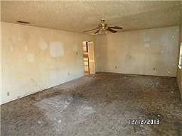 2nd image of 3606 Moon Dr