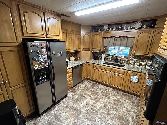 4th image of 226 Brock Rd