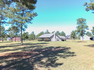 110 Lacey Ln, Anacoco, LA 71403