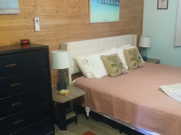 2216 Lake Shore Dr — Photo 15