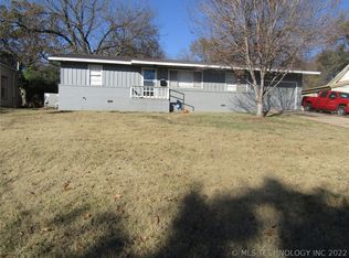 534 S Cherokee Ave, Tahlequah, OK 74464