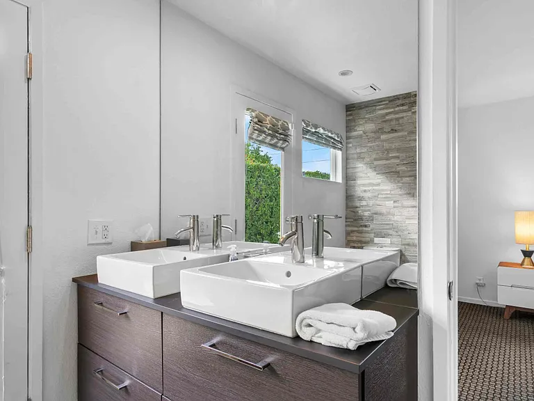 1450 N Vaquero Rd — Photo 17