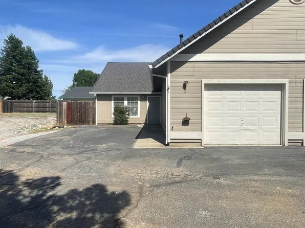 802 Cally Court, 802 Cally Ct APT 4, Redding, CA 96003