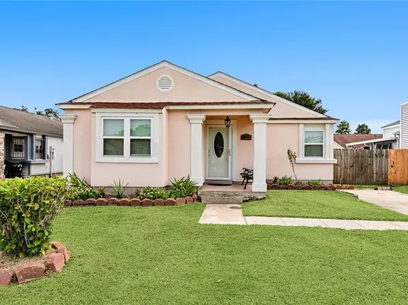 1828 Timberlane Estate Dr, Harvey, LA 70058