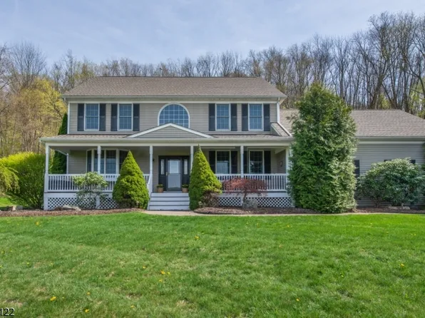 75 Old Turnpike Rd, Washington Twp., NJ 07853