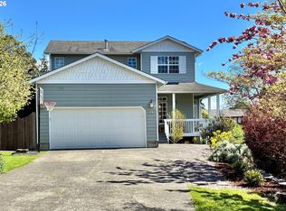 990 Bridge View Ct, Astoria, OR 97103