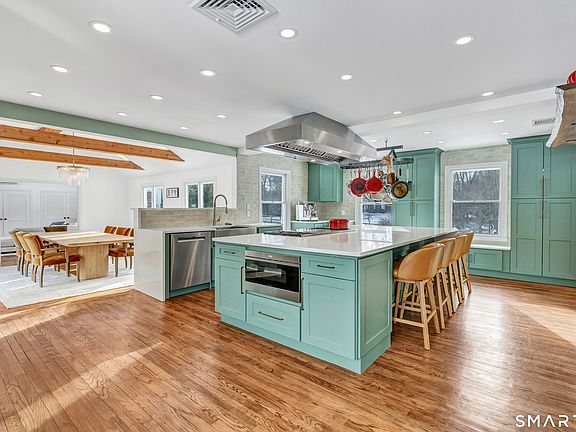 4th image of 7 Birch Hill Road