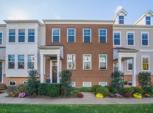 12 Macculloch Ave APT 6, Morristown, NJ 07960