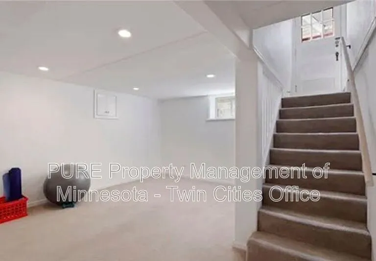 2616 Utica Ave S — Photo 13