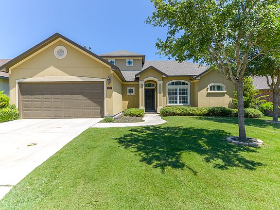 2nd image of 8923 Breanna Oaks