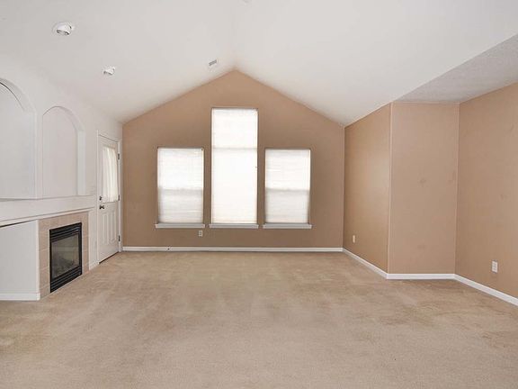 4th image of 3764 Ponderosa Ct Unit 5
