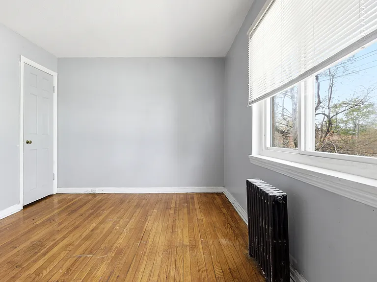 2715 Noble Rd #205 — Photo 9