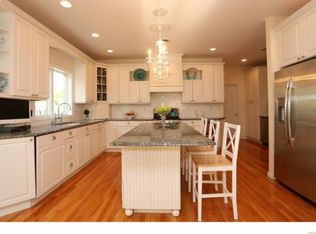 7 Anthony J Morina Dr, Stony Pt, NY 10980