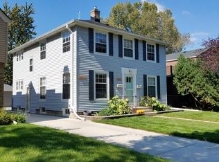 2609 N 63rd St, Wauwatosa, WI 53213