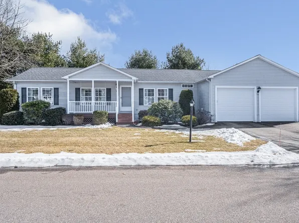 63 Brookstone Dr, Bridgewater, MA 02324