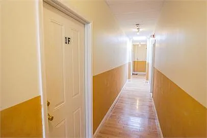 126 S 45th St