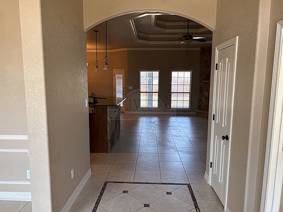 3rd image of 1115 Doc Whitten Dr