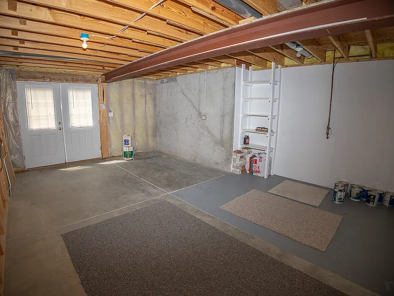 3725 Oxford Rd — Photo 37