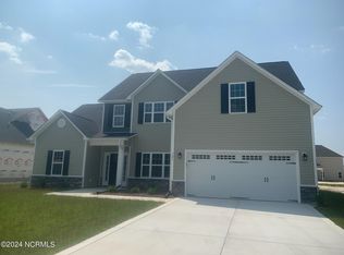 721 Secession Ln, Jacksonville, NC 28546