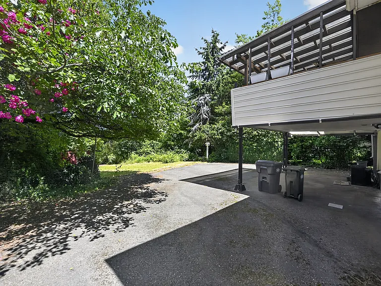 9325 Northlake Dr SW — Photo 30