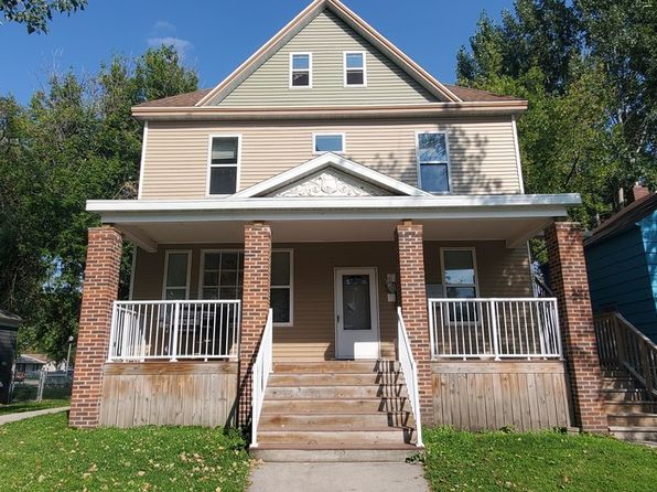 420 2nd Ave NE APT 202