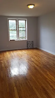 Rented by Smart NY Realty LLC | media 11