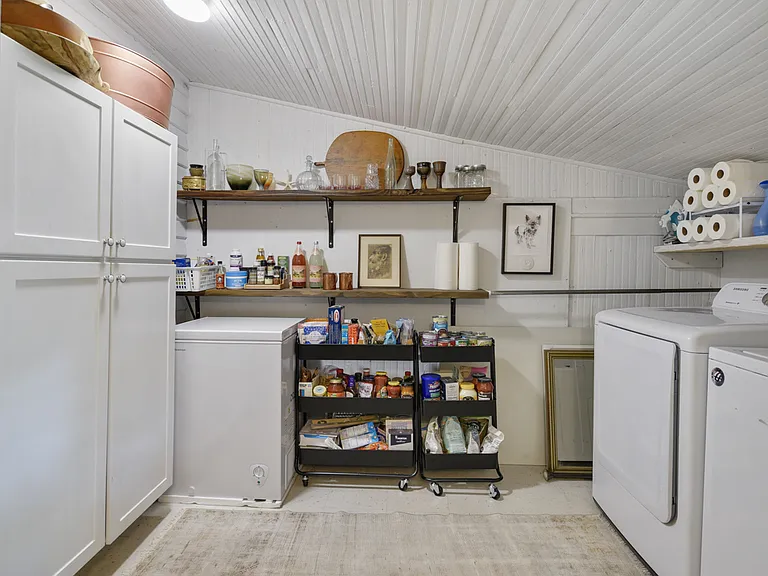 1022 Lischey Ave — Photo 8