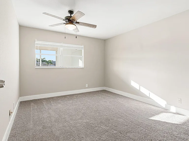 141 Brittany Way #C — Photo 16