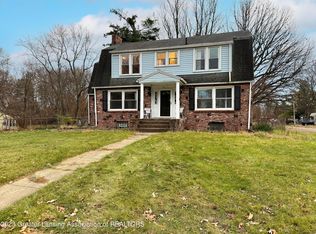 1427 Hillcrest St, Lansing, MI 48910