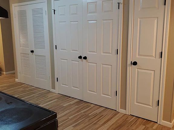 5th image of 3801 Nichols Dr