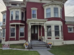 128 Market St APT 5, Saugerties, NY 12477