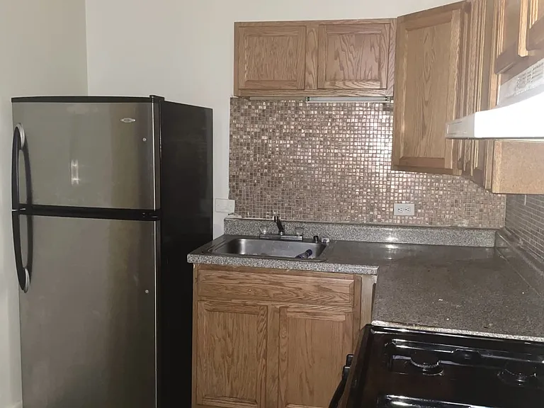 4926 N Kedzie Ave #1S — Photo 9