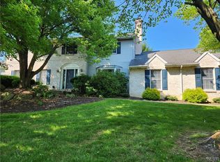 4445 Driftwood Ln, Allentown, PA
