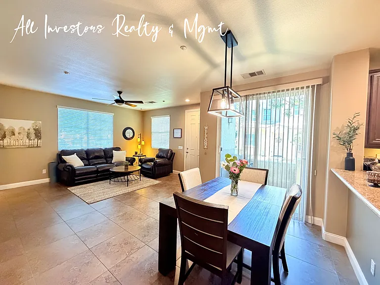 44972 Bellflower Ln #27 — Photo 8