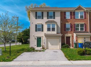 4 Forest View Ter, Hanover, PA 17331